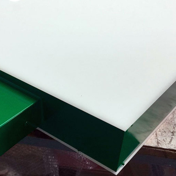 Enseigne drapeau face en méthacrylate